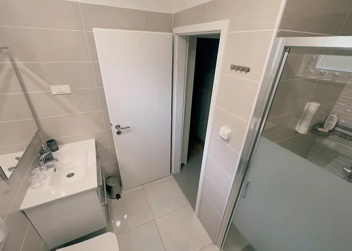 Lamat Apartament *